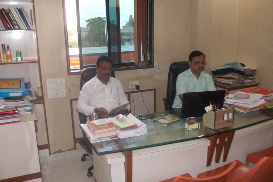 Directed Desk